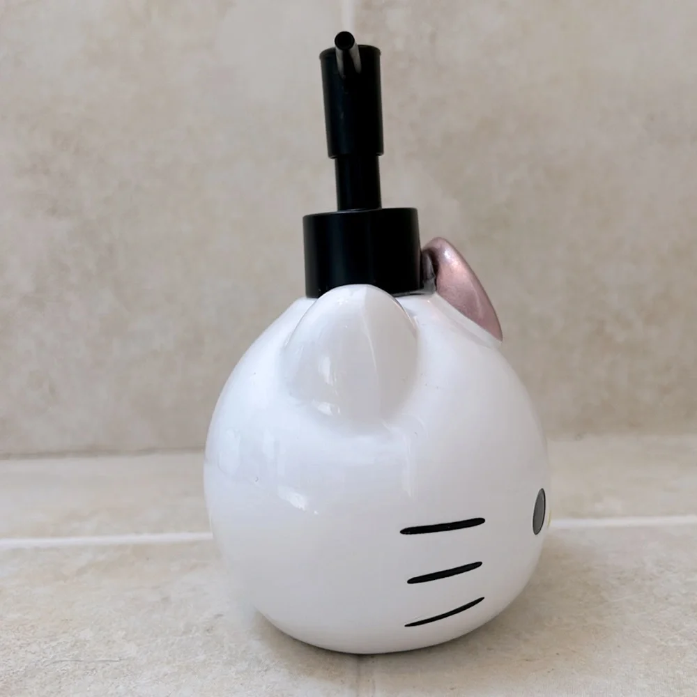 HELLO KITTY rose gold ceramic soap dispenser NWT